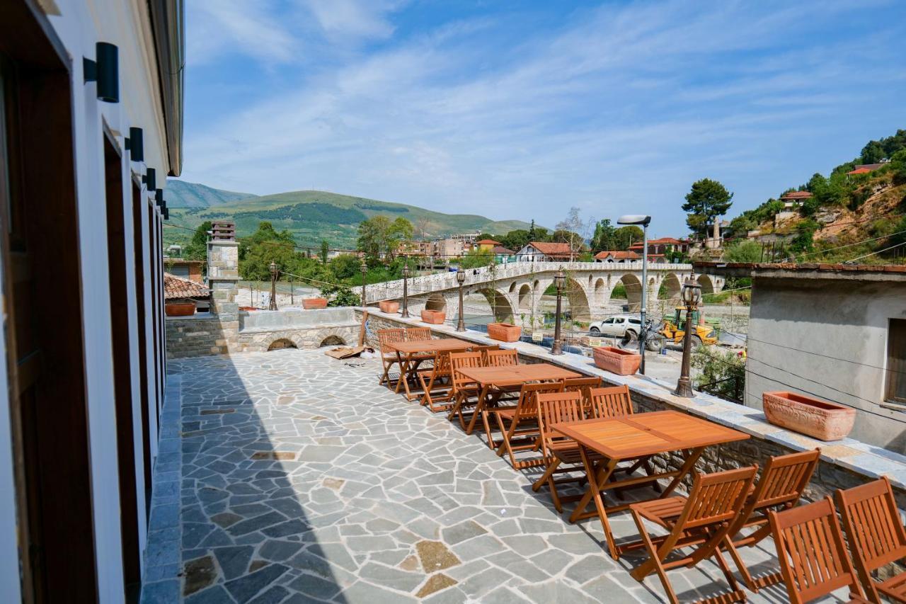 Hotel Kapllani Берат Екстериор снимка