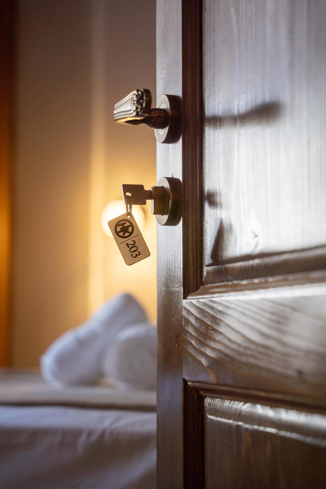 Hotel Kapllani Берат Стая снимка