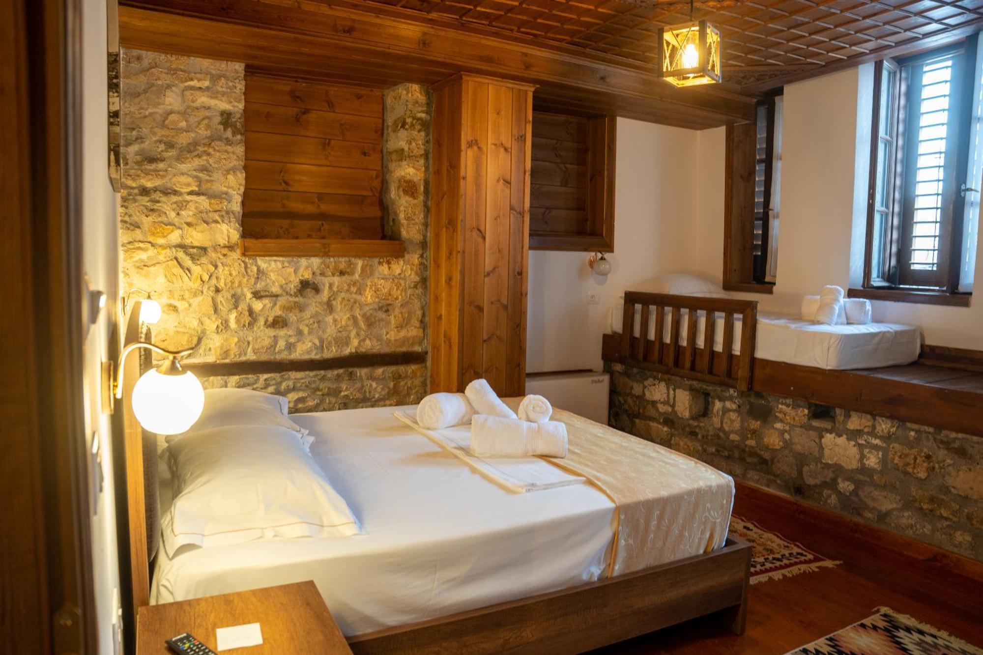 Hotel Kapllani Берат Стая снимка
