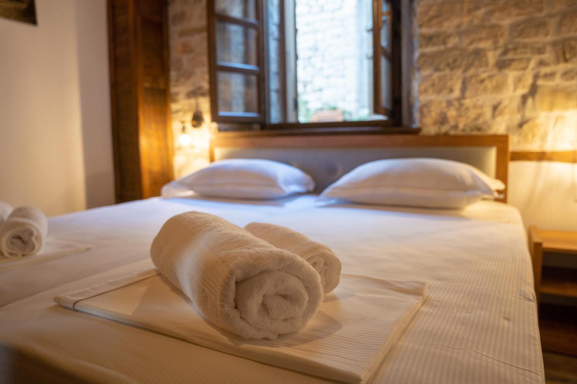 Hotel Kapllani Берат Стая снимка