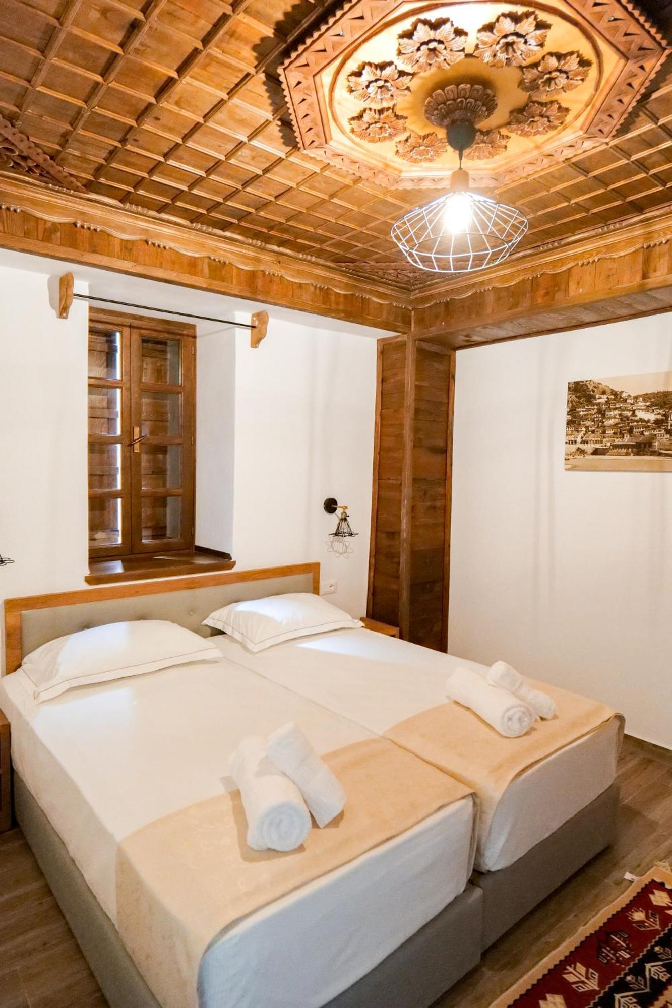 Hotel Kapllani Берат Стая снимка